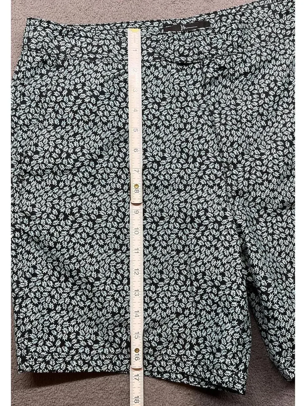 Marc Anthony Swim Shorts Men's 32 Green & Navy Floral Slim-Fit Trunks Pool Beach